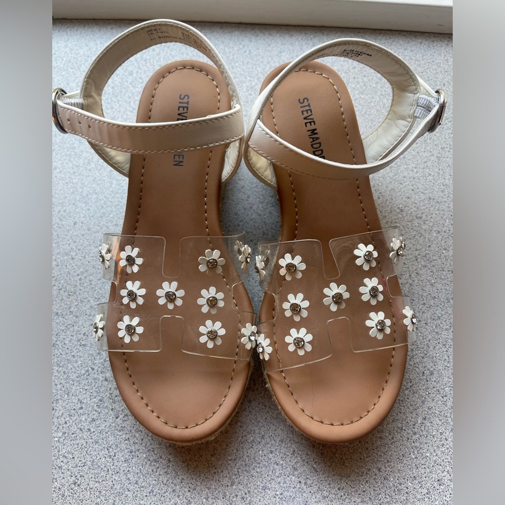 Girls Steve Madden shoes size 1
